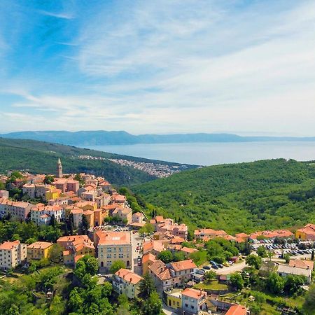Studio Apartman Vedran Apartment Labin  Exterior photo